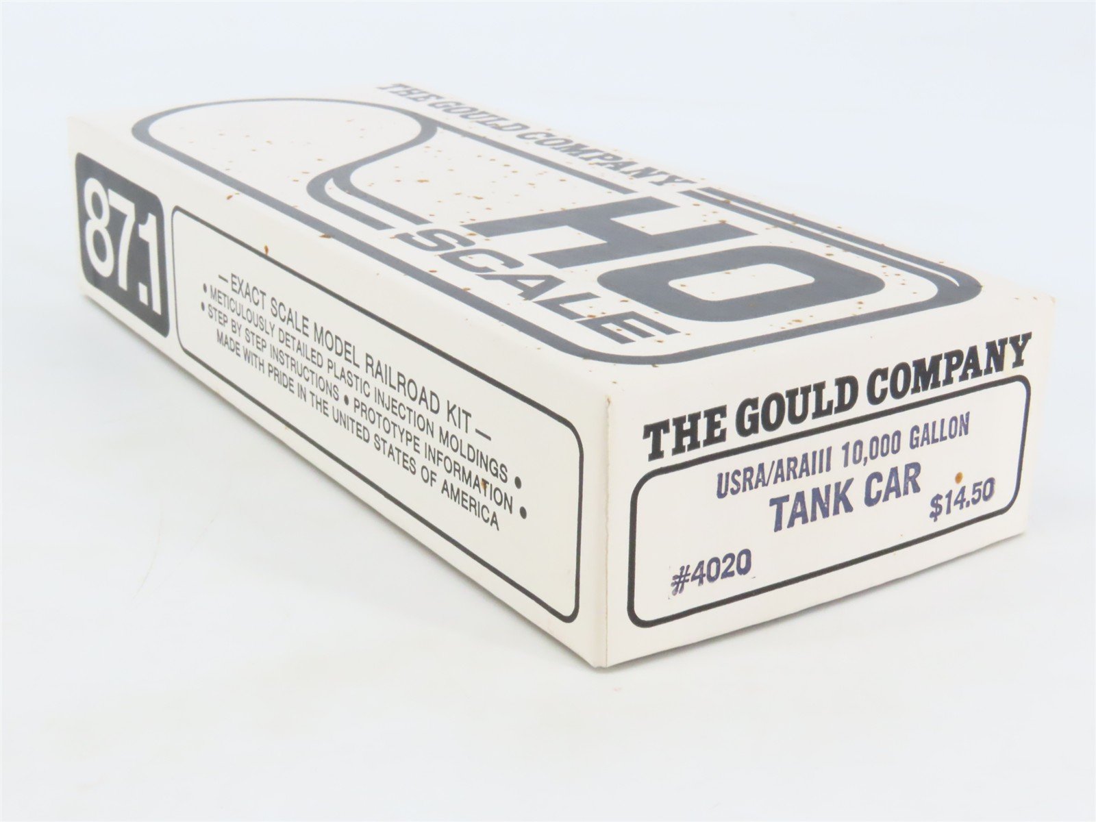 HO Scale The Gould Company Kit 4020 Unpainted 10,000 Gallon Tank Car