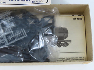 HO Scale The Gould Company Kit 4020 Unpainted 10,000 Gallon Tank Car