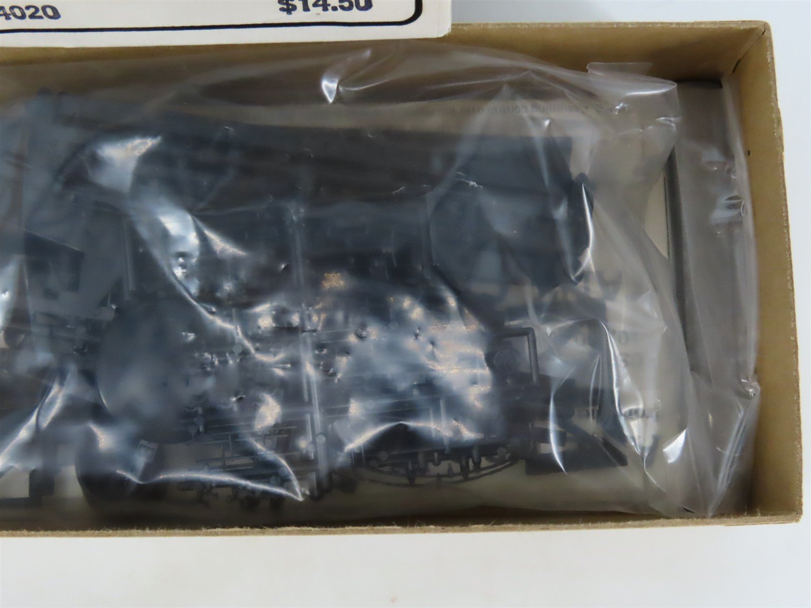 HO Scale The Gould Company Kit 4020 Unpainted 10,000 Gallon Tank Car