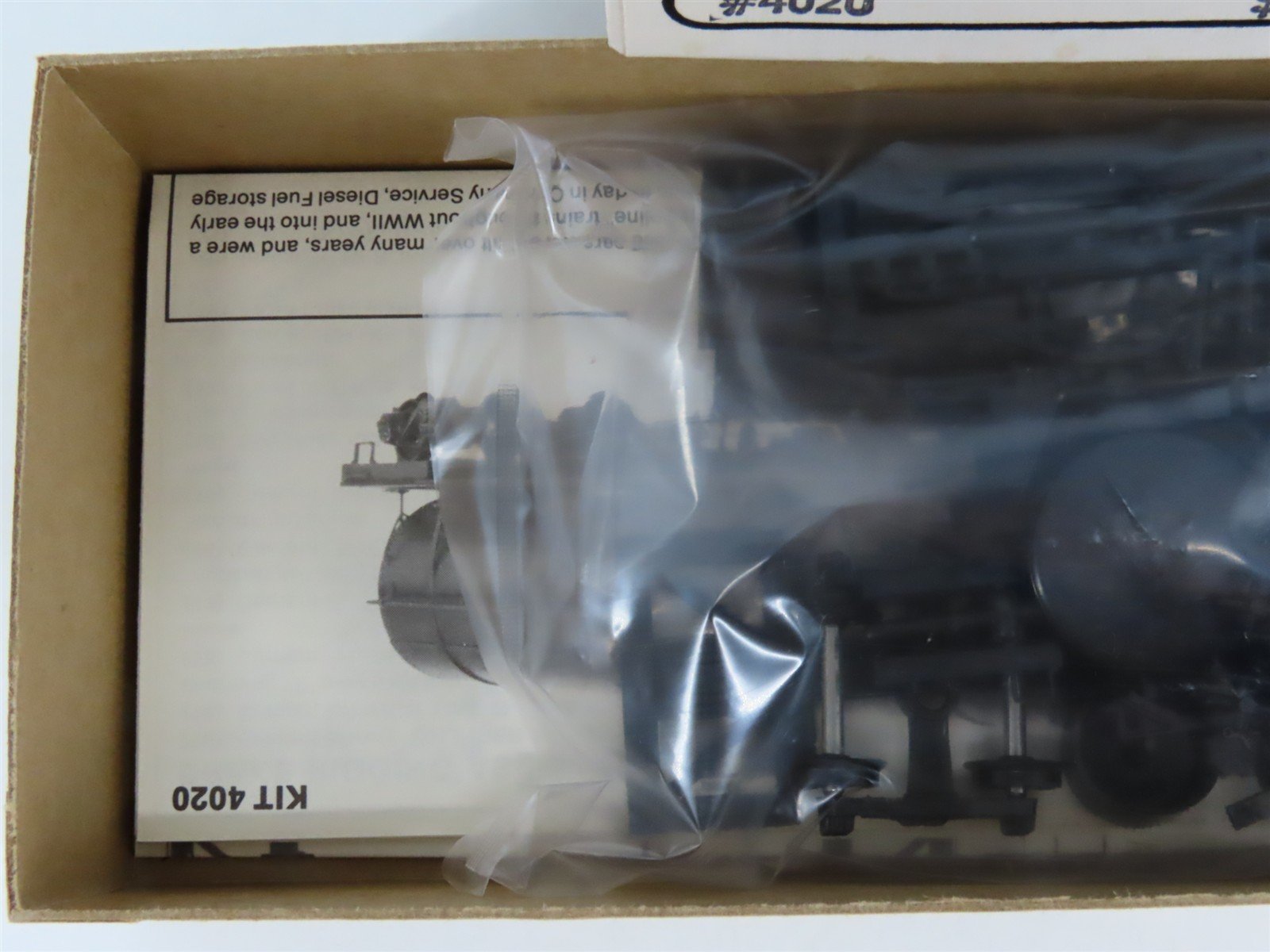 HO Scale The Gould Company Kit 4020 Unpainted 10,000 Gallon Tank Car