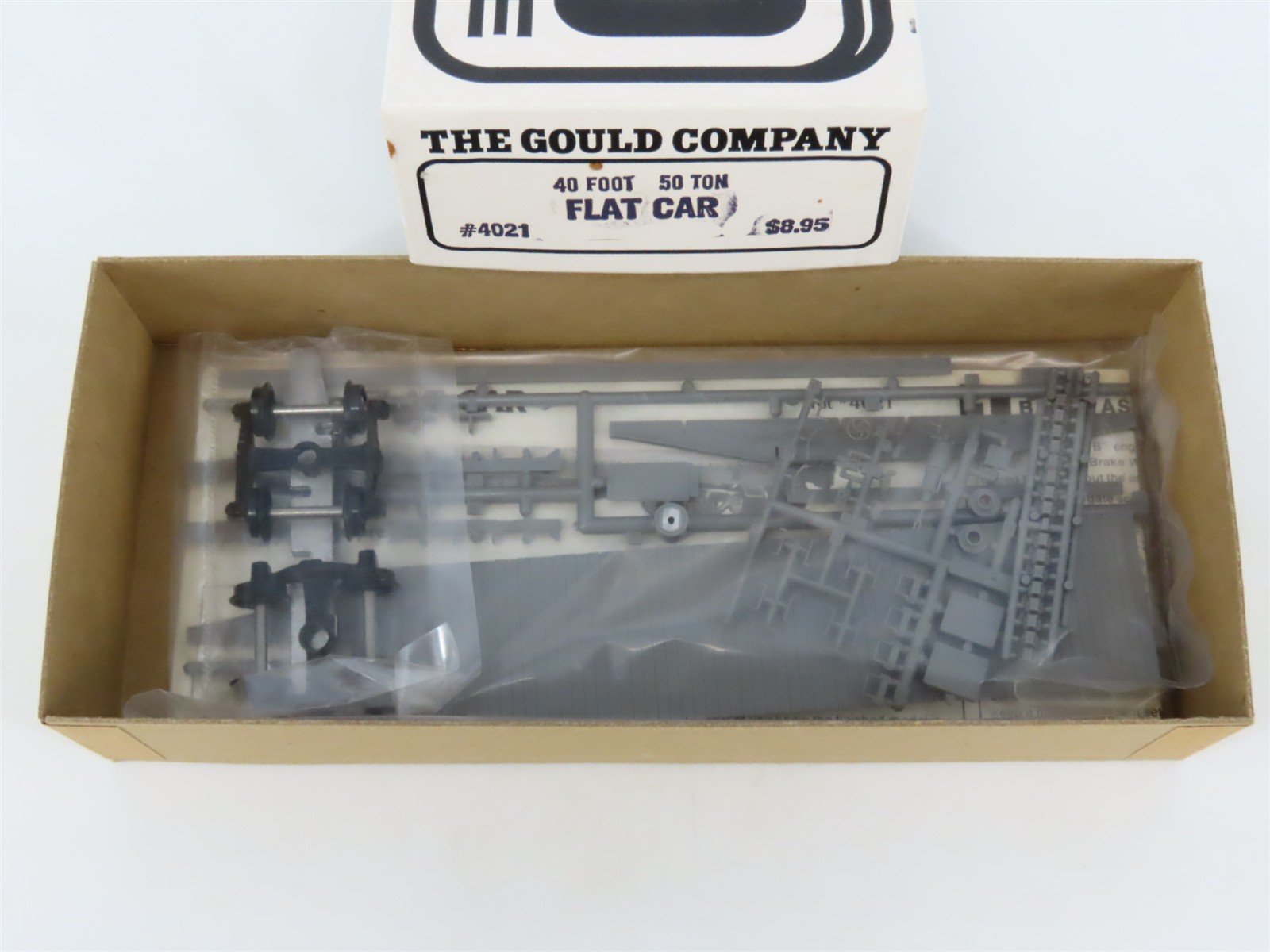 HO Scale The Gould Company Kit 4021 Unpainted 50 Ton 40' Flat Car