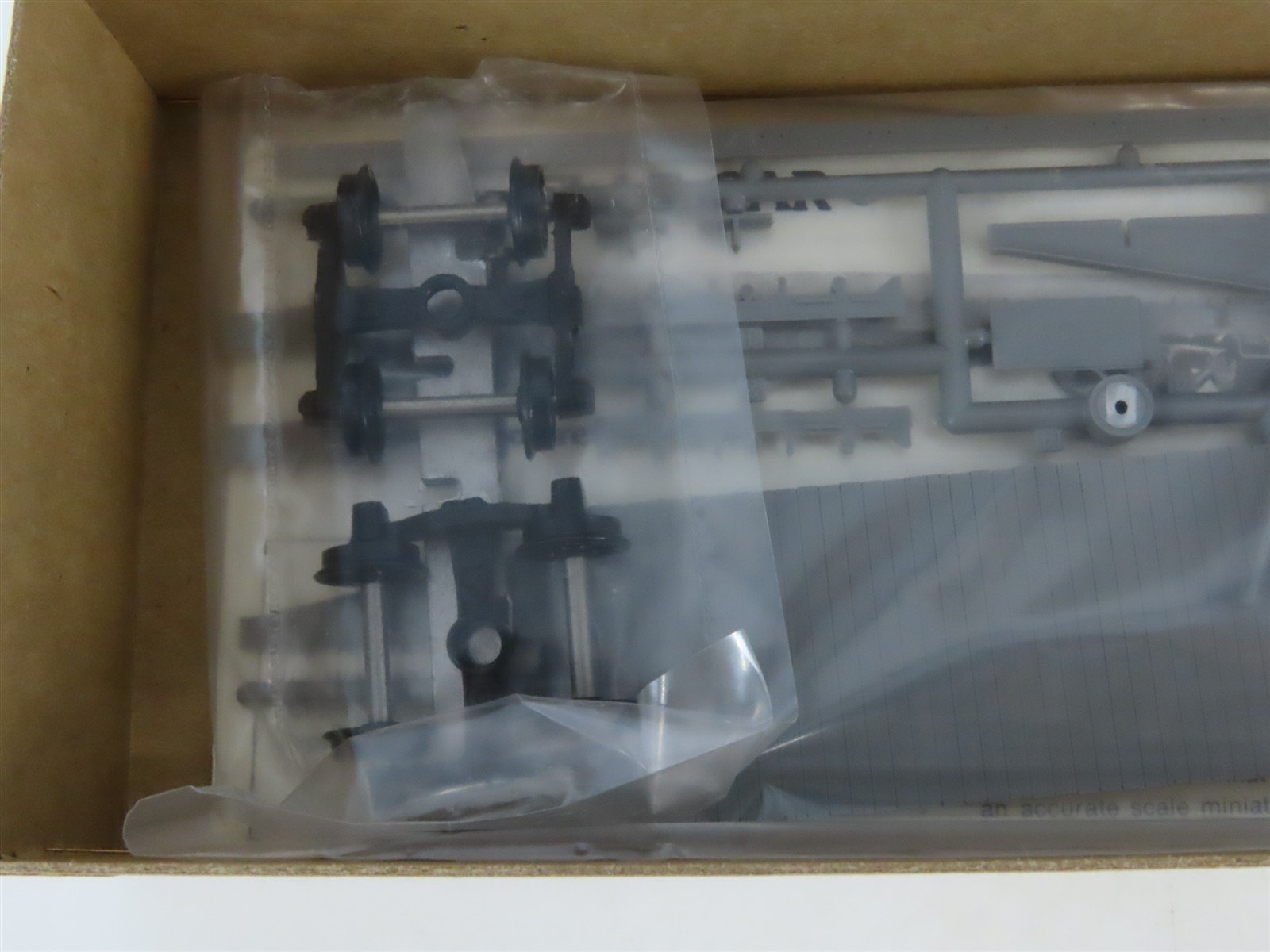 HO Scale The Gould Company Kit 4021 Unpainted 50 Ton 40' Flat Car