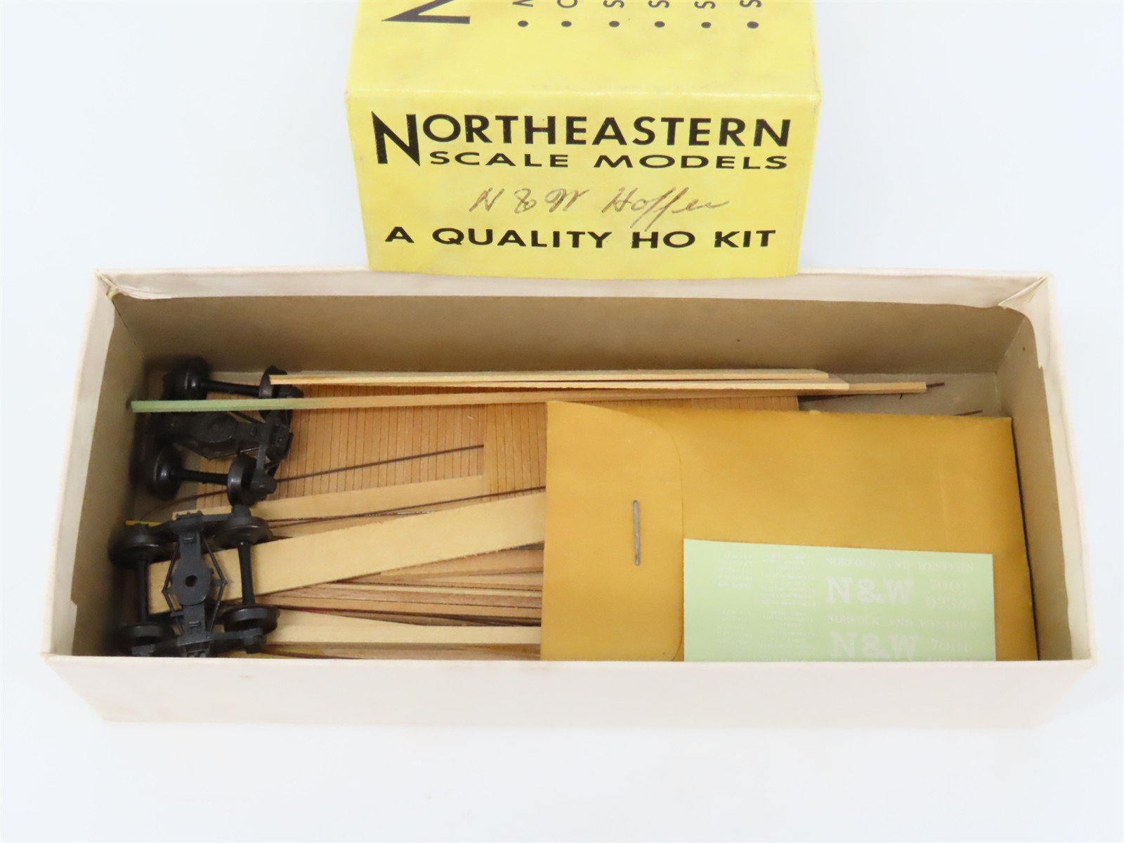 HO Scale Northeastern Scale Models Kit N&W Norfolk & Western Wood Hopper