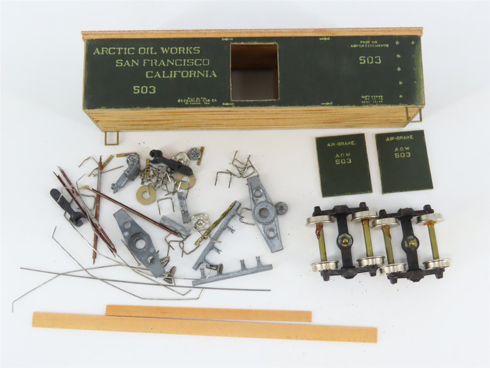 HO Central Valley Kit 910 AOW Arctic Oil Works Box Car #503 -Partially Assembled