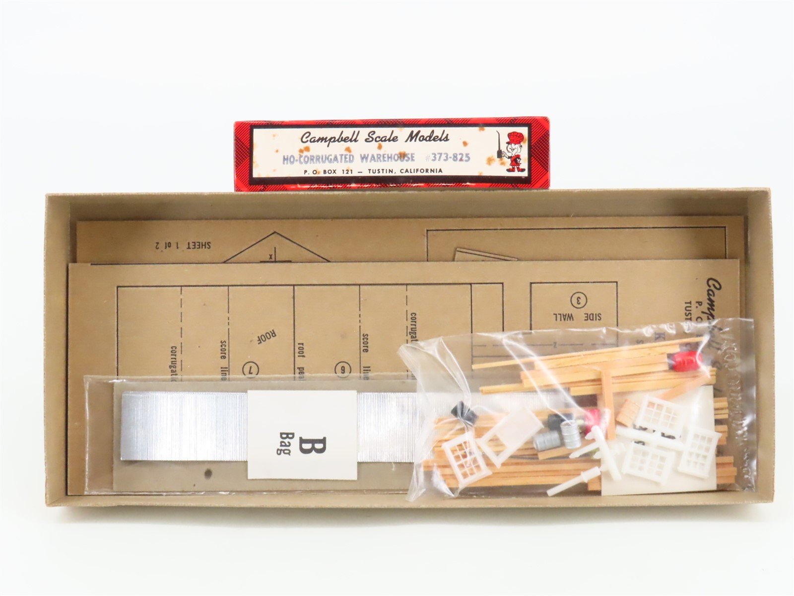 HO 1/87 Scale Campbell Scale Models Kit 373-825 Corrugated Warehouse