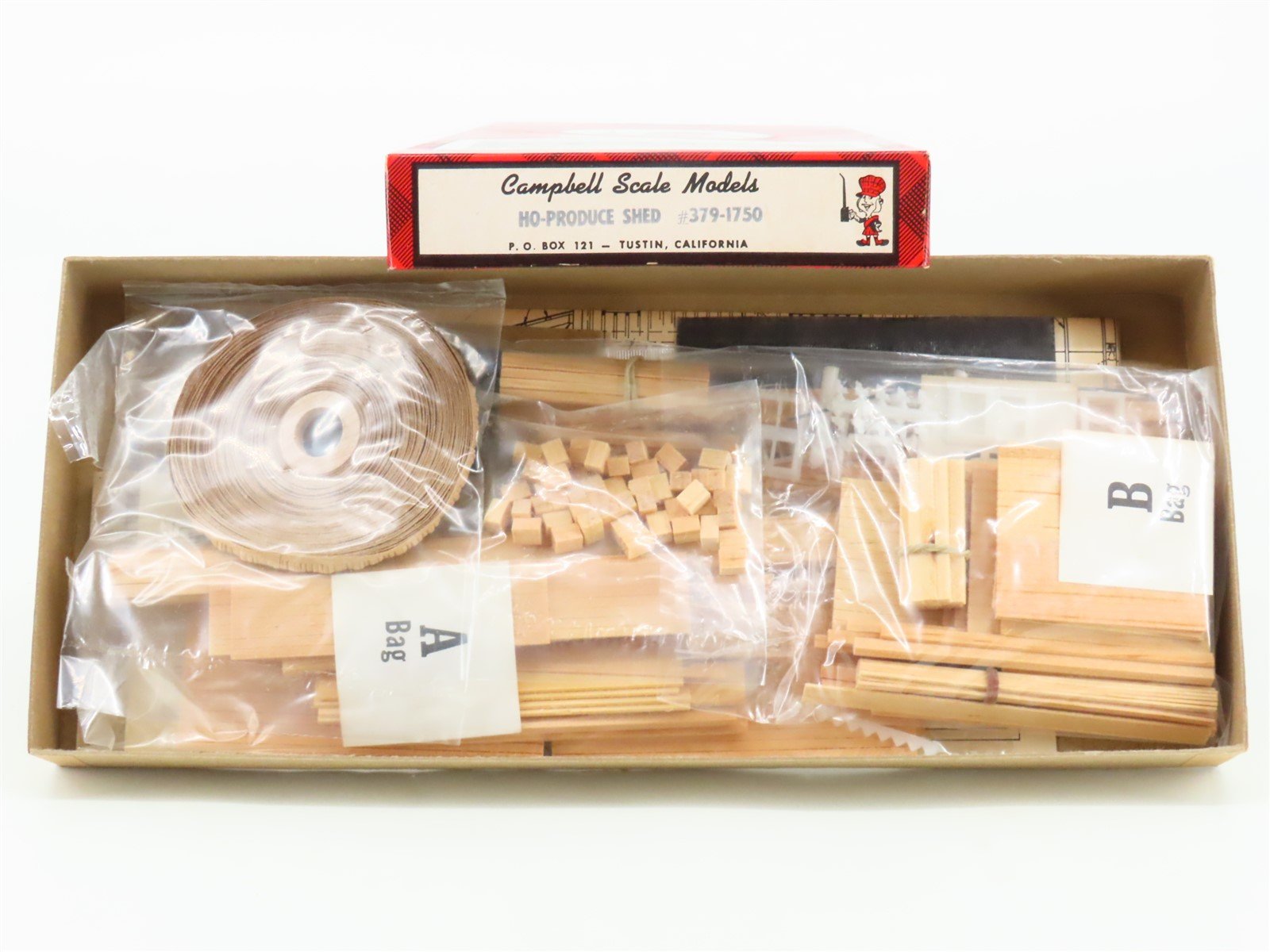 HO 1/87 Scale Campbell Scale Models Kit 379-1750 Produce Shed