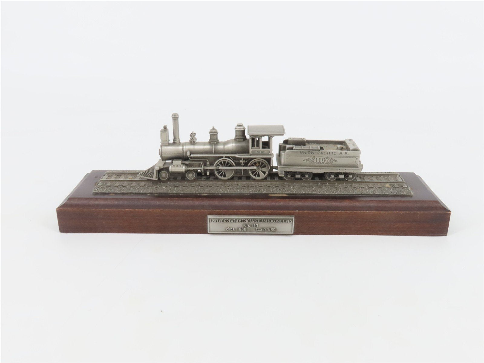 1:89 Scale Danbury Mint Diecast UP 4-4-0 Steam Loco #119 STATIC MODEL