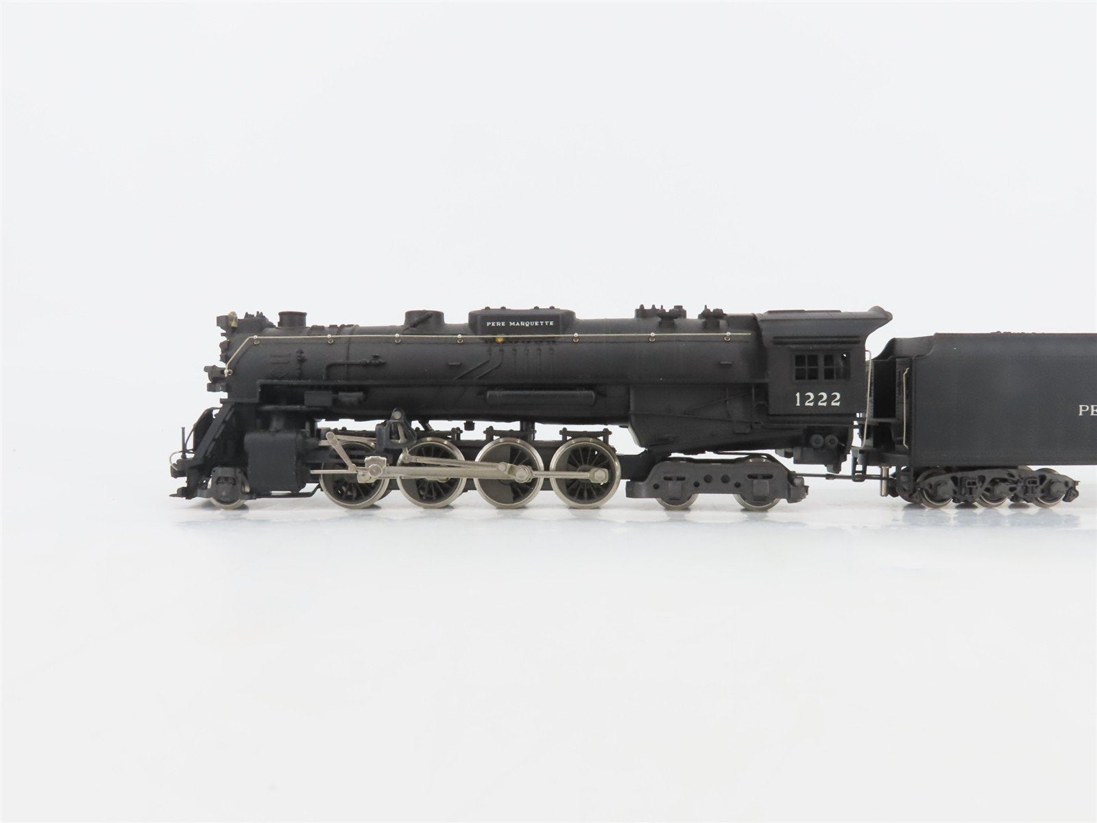 HO Scale Rivarossi PM Pere Marquette 2-8-4 Steam Locomotive #1222