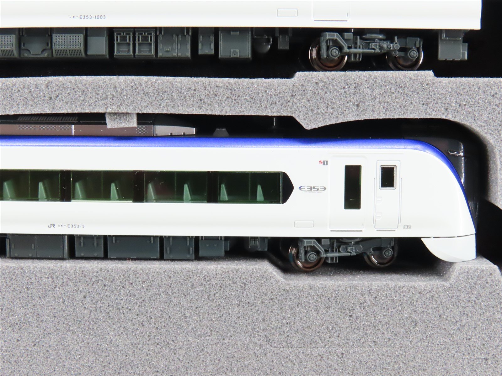 N Kato 10-1836 E353 Series 