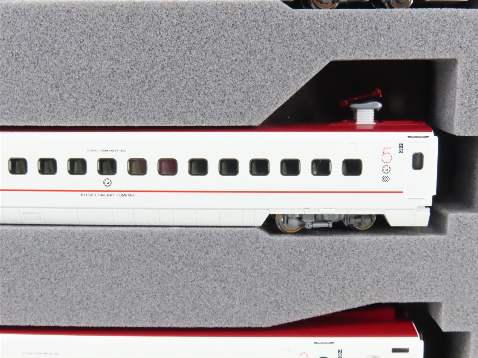 N Scale Kato 10-1729 Kyushu-Shinkansen 800 Series Electric Passenger Set
