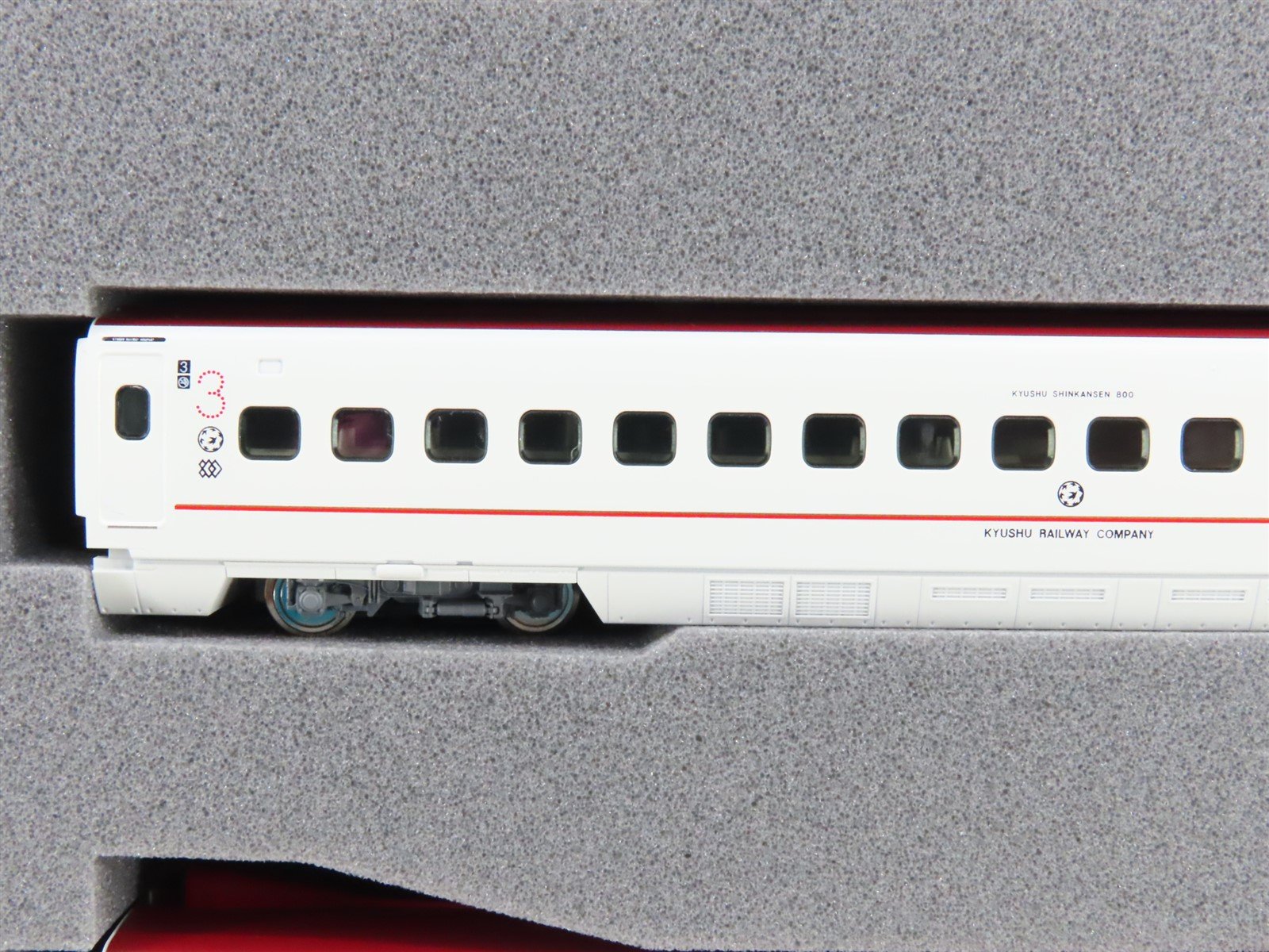 N Scale Kato 10-1729 Kyushu-Shinkansen 800 Series Electric Passenger Set