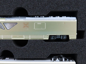 N Scale Kato 10-1889 Shiki-Shima E001 Type Electric Passenger Set