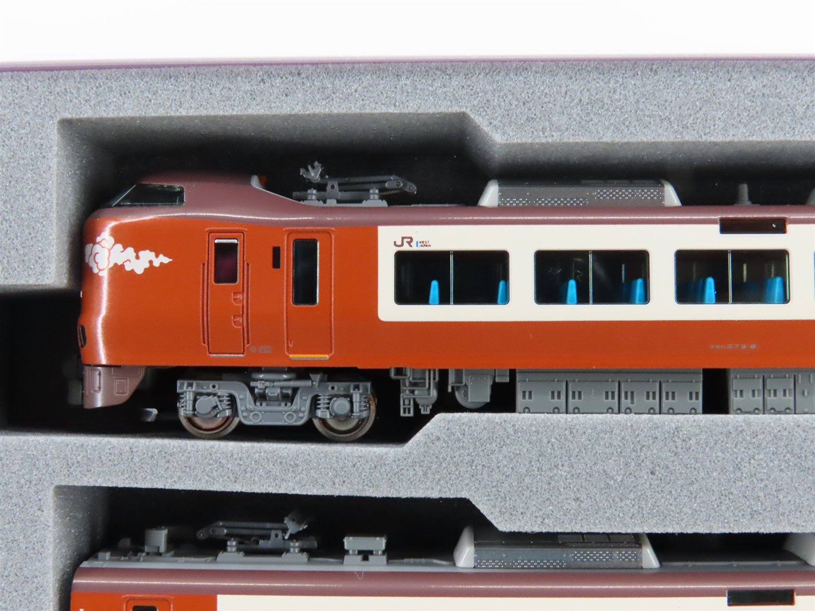 N Scale Kato 10-2000 273 Series 