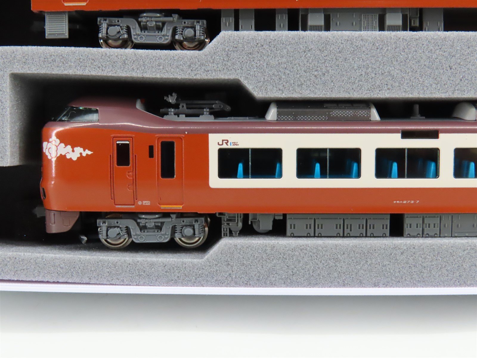 N Scale Kato 10-2000 273 Series 
