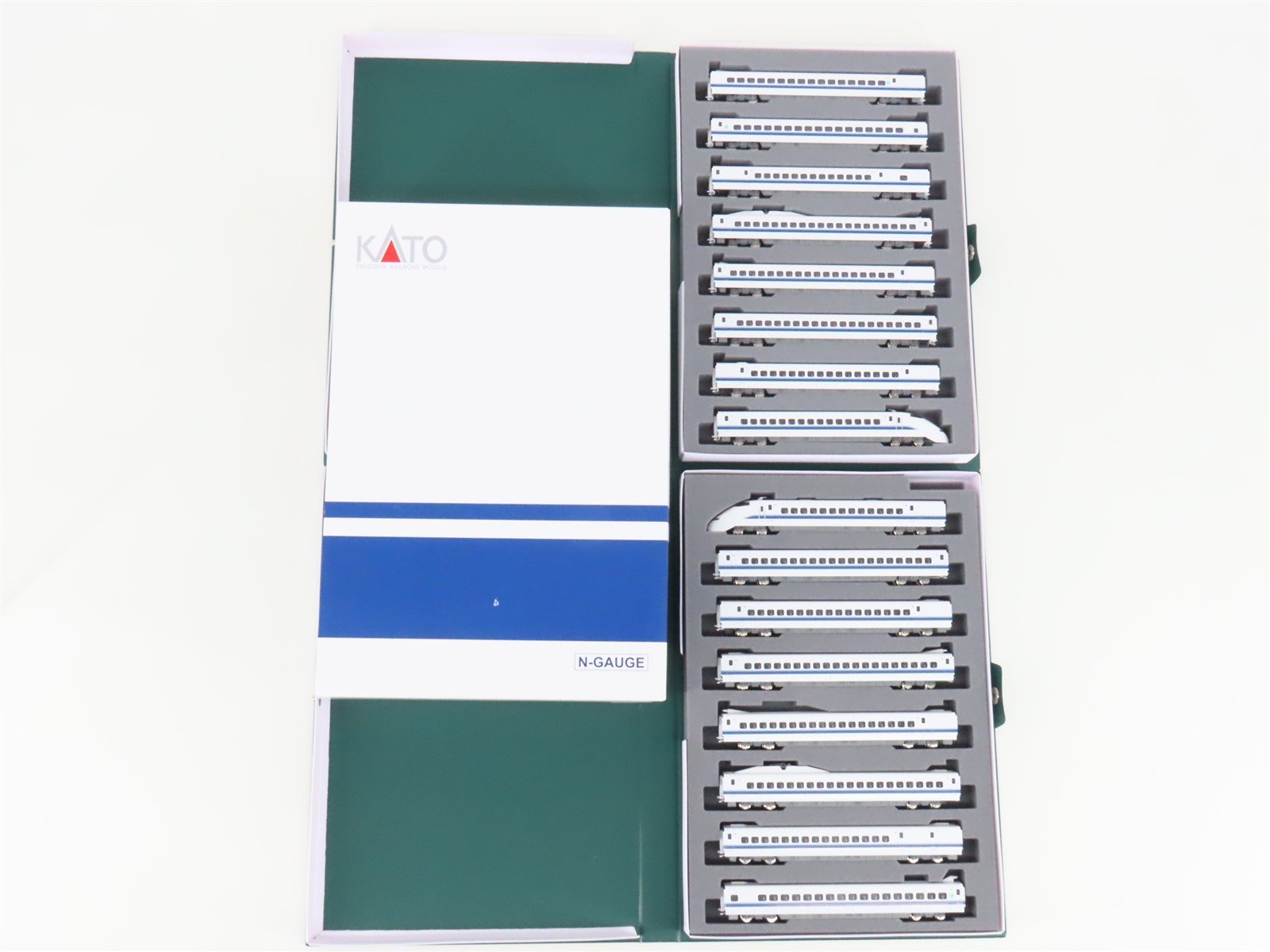 N Scale Kato 10-1766 300 Series Shinkansen "Nozomi" Electric Passenger Set