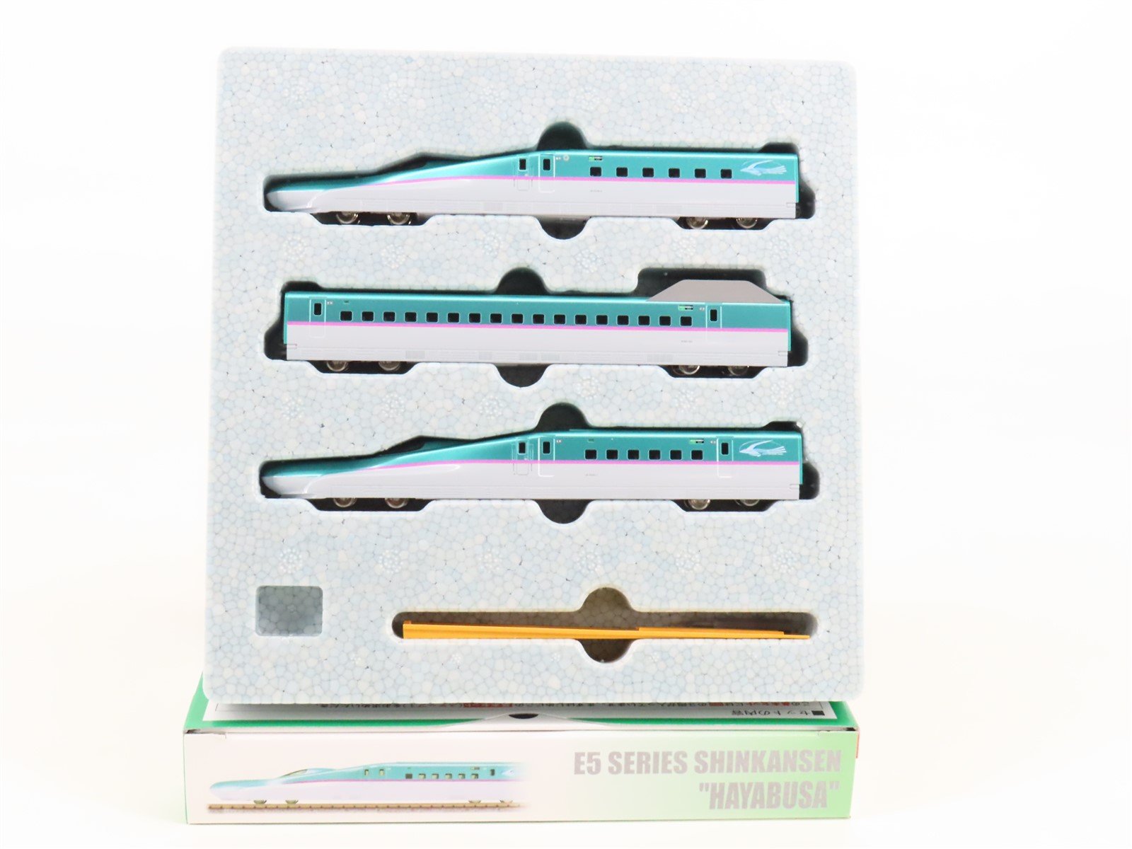 N Scale Kato 10-1969 E5 Series Shinkansen "Hayabusa" Electric Passenger Set