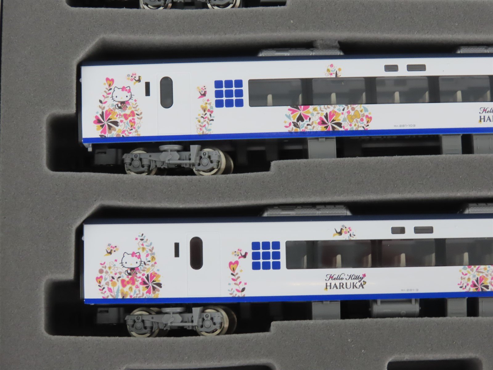 N Scale Tomix 98690 JR Ori-Tsuru Hello Kitty Haruka Electric Passenger Set
