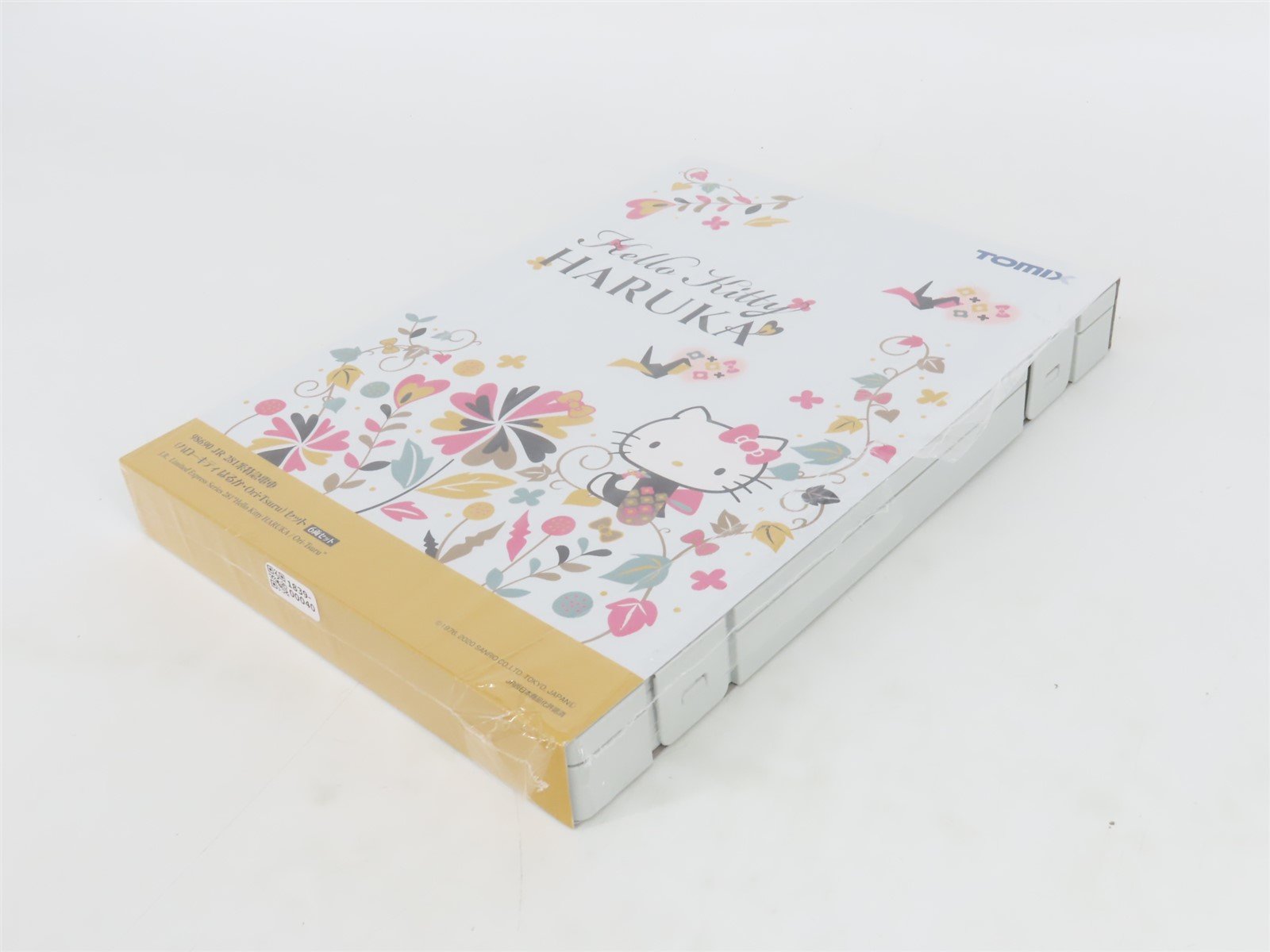 N Scale Tomix 98690 JR Ori-Tsuru Hello Kitty Haruka Electric Passenger Set