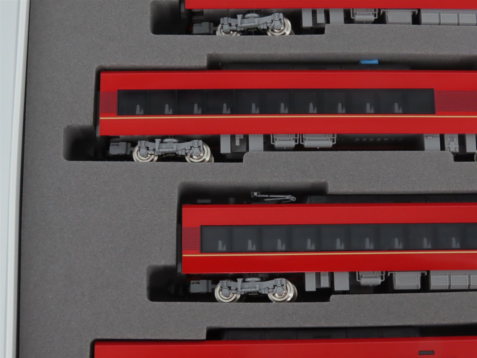 N Scale Tomix 98786 Series 8000 Kintetsu Railway Electric Passenger Set