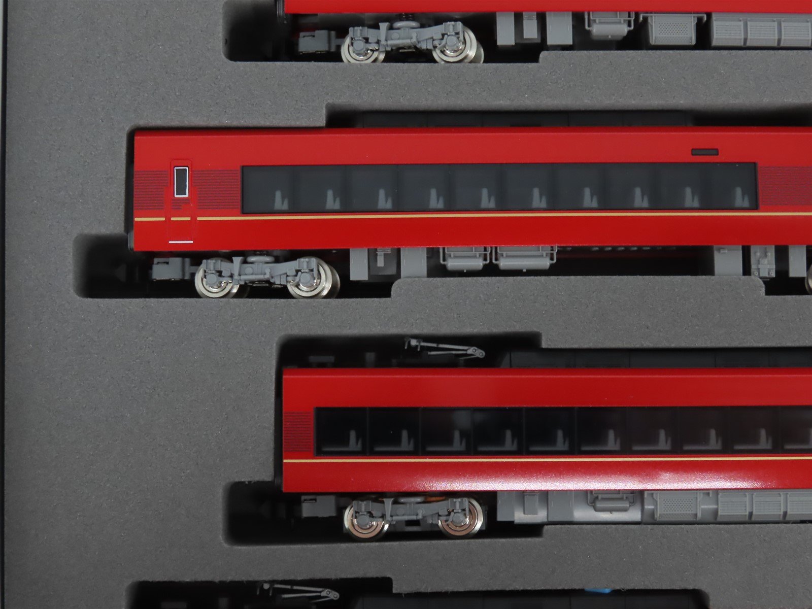 N Scale Tomix 98786 Series 8000 Kintetsu Railway Electric Passenger Set