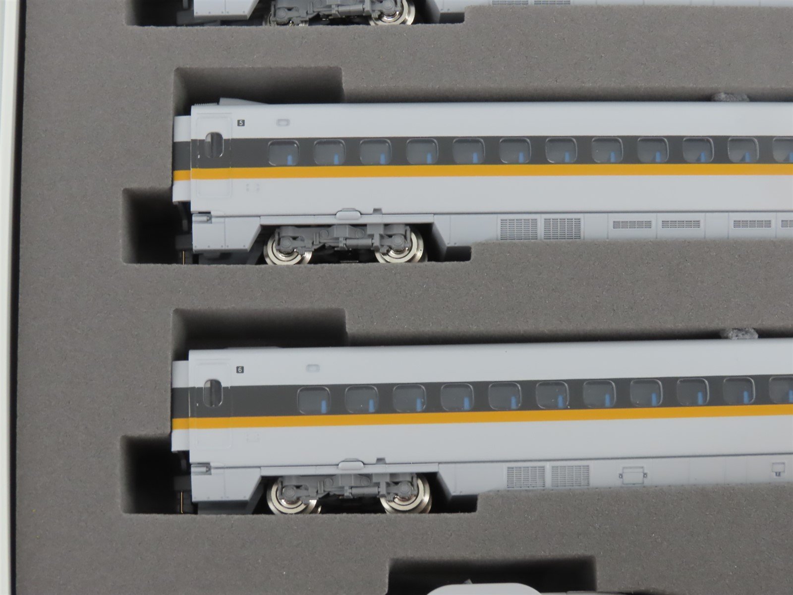 N Scale Tomix 98769 JR Series 700 Sanyo Shinkansen Electric Passenger Set