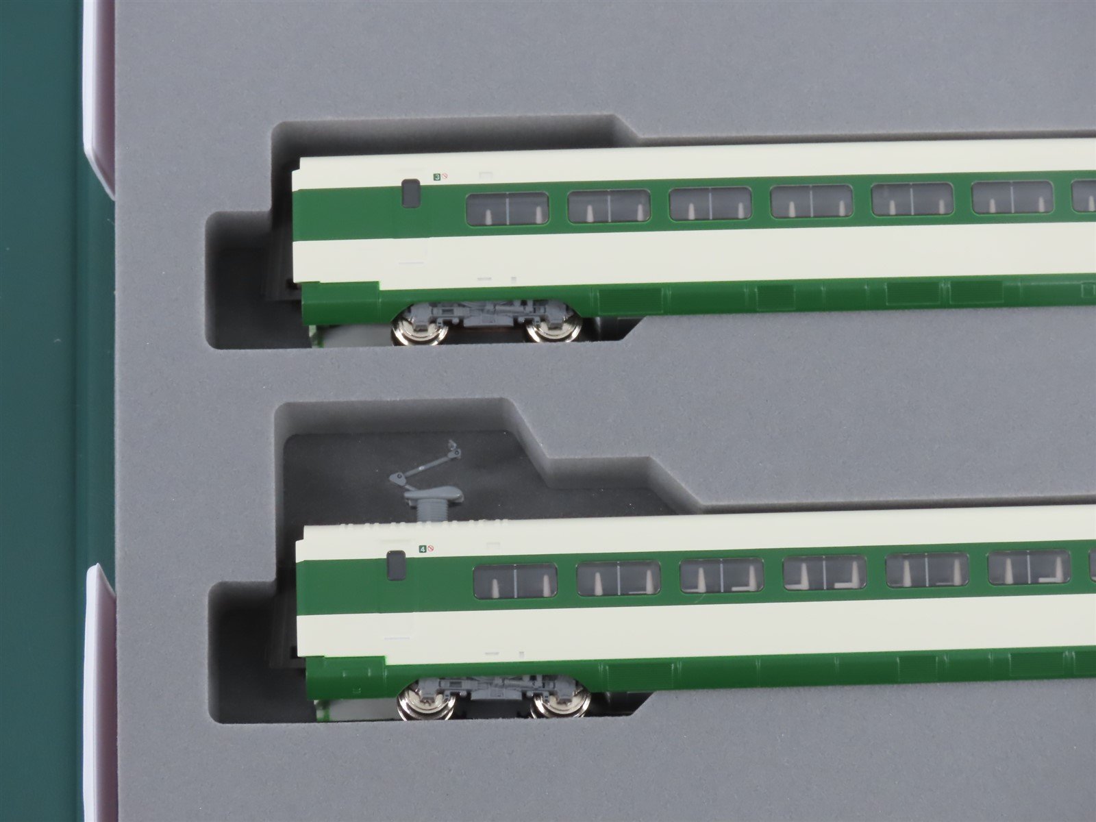 N Scale KATO 10-1807 E2 Series-1000 Shinkansen Electric Passenger Set