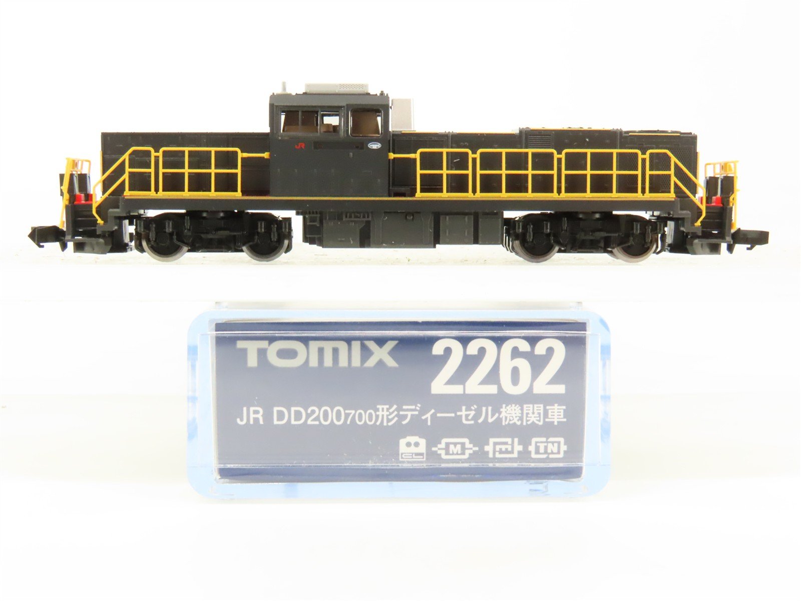 N Scale TOMIX 2262 JR Japan Railways Type DD200 Diesel Locomotive #700