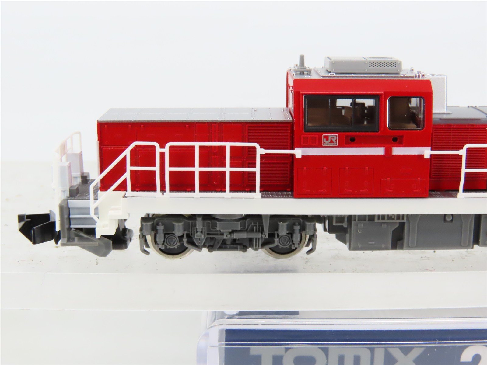 N Scale TOMIX 2249 JR Japan Railways Type DD200-0 Diesel Locomotive