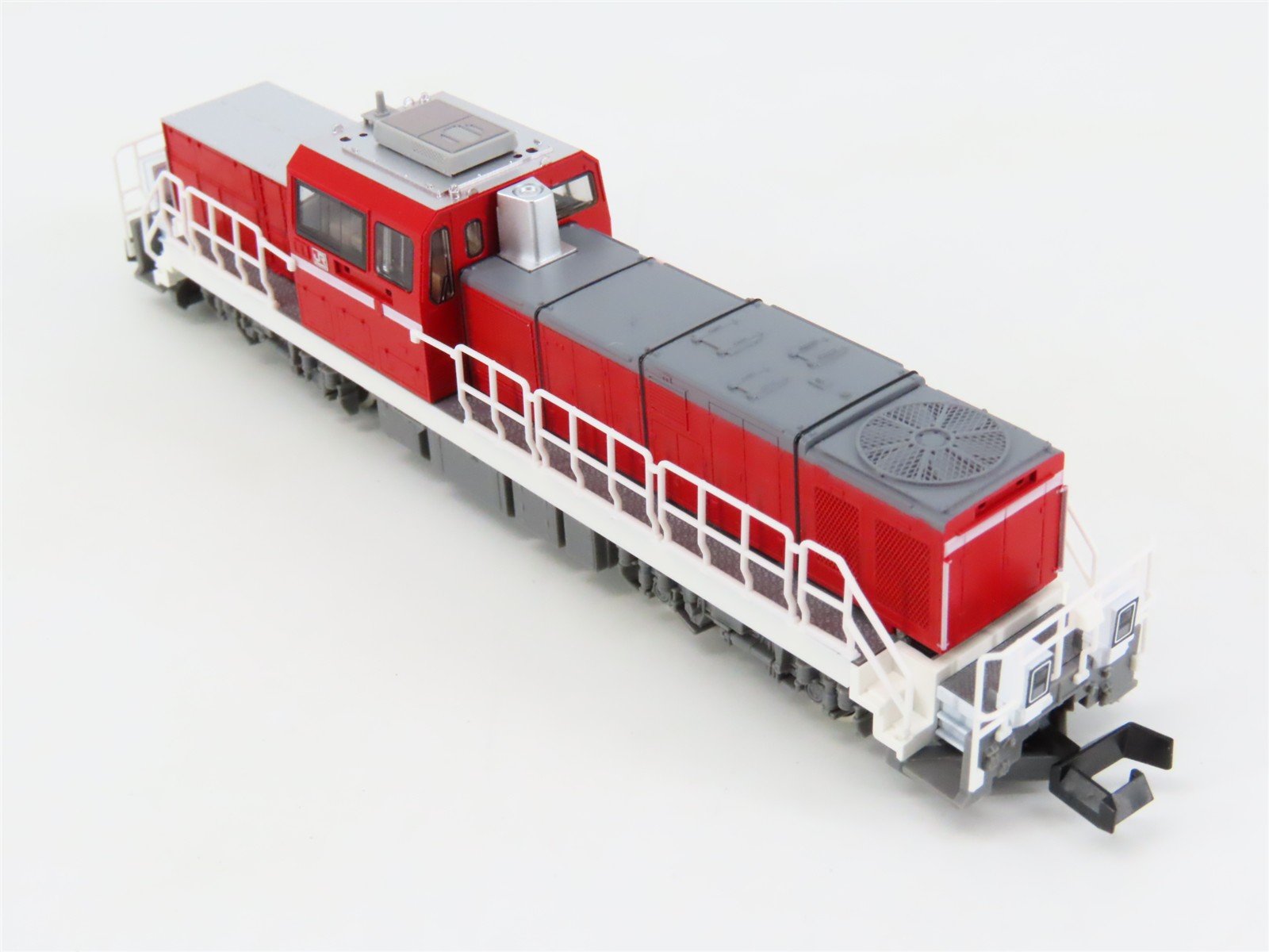 N Scale TOMIX 2249 JR Japan Railways Type DD200-0 Diesel Locomotive
