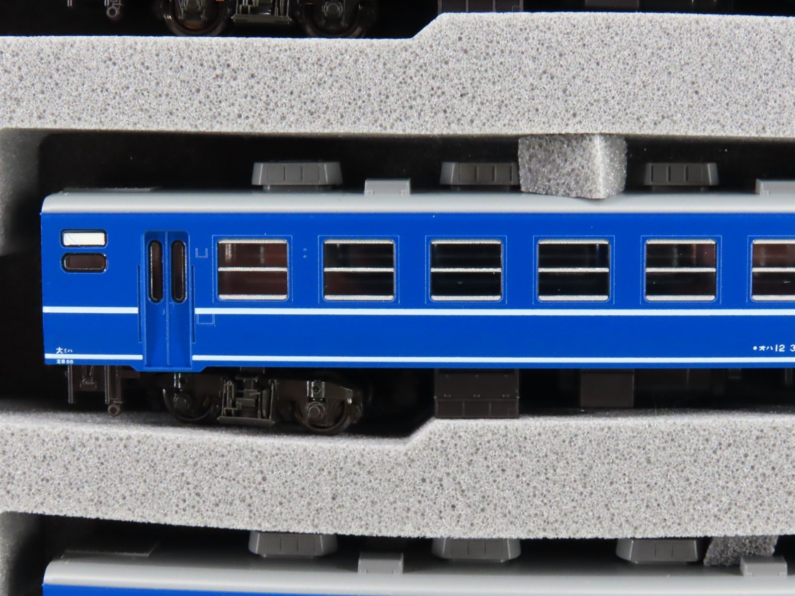 N Scale KATO 10-1820 JR West Specifications 12 Series Passenger 6-Car Set