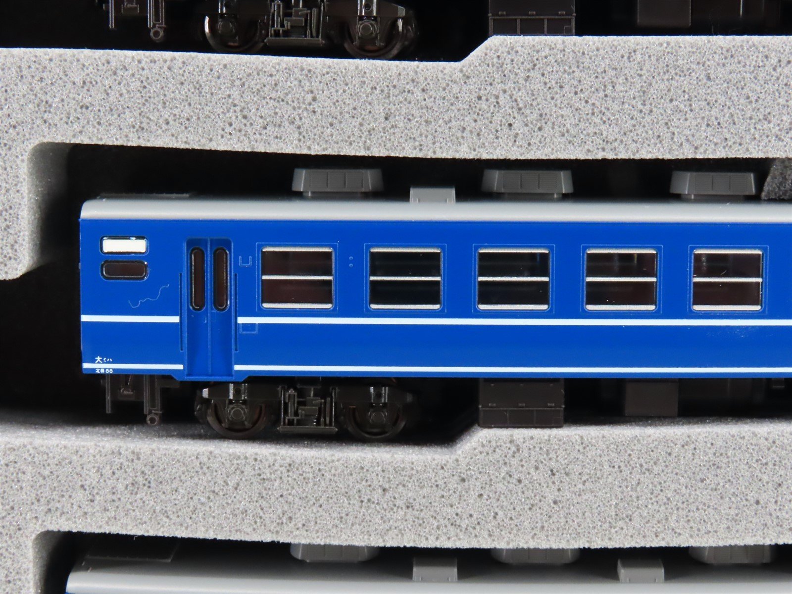 N Scale KATO 10-1820 JR West Specifications 12 Series Passenger 6-Car Set
