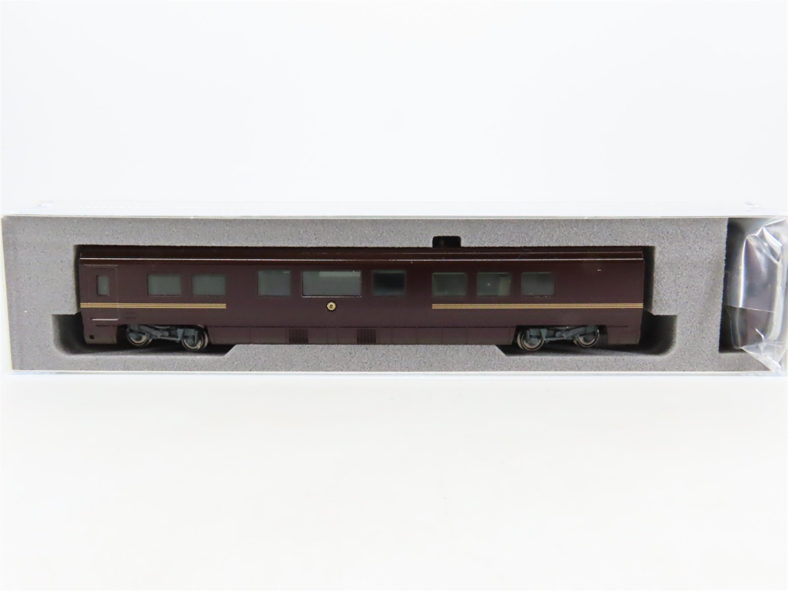 N Scale KATO 4935-1 JR Japan Railways Special Imperial Family Passenger Car