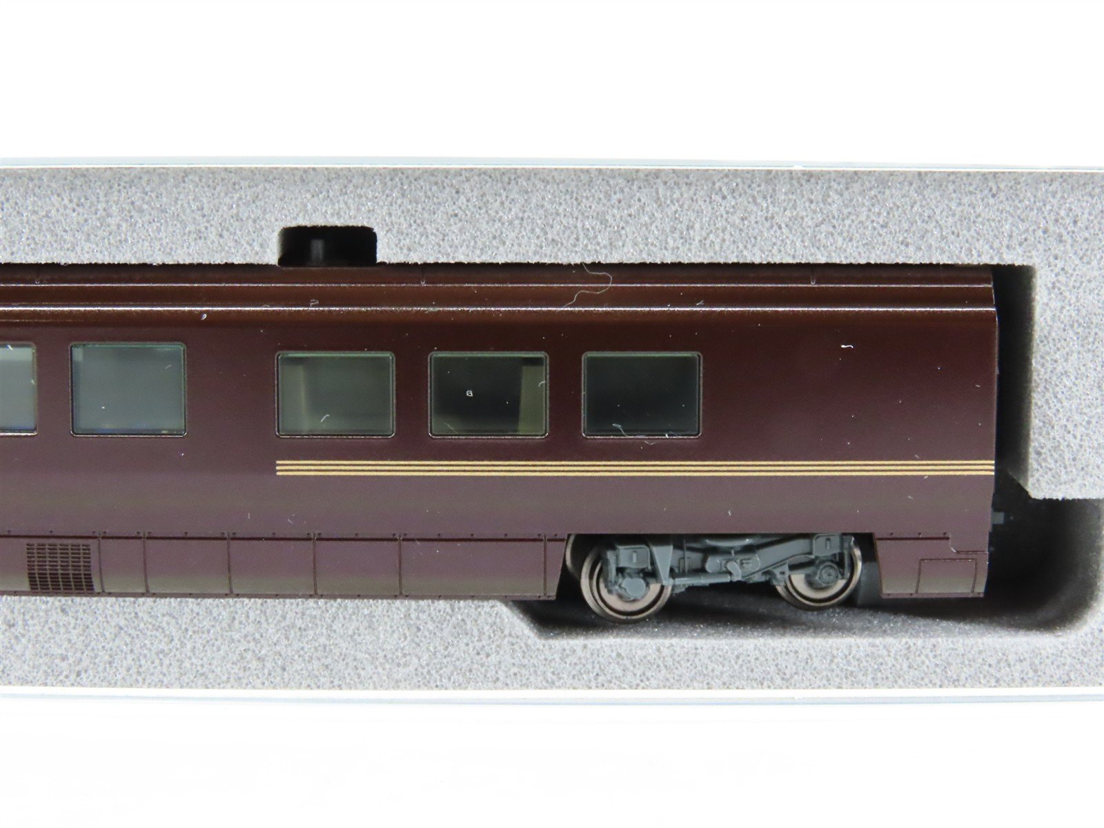 N Scale KATO 4935-1 JR Japan Railways Special Imperial Family Passenger Car