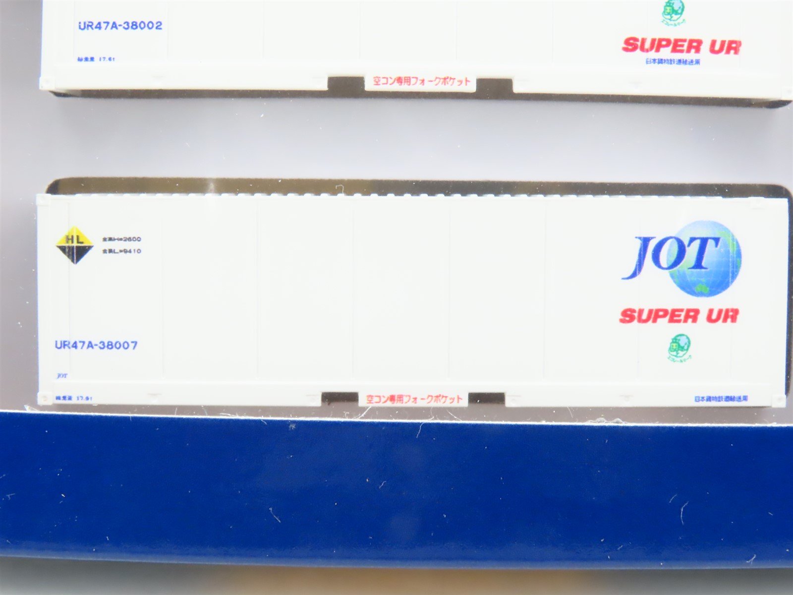 LOT of 3 N Scale TOMIX Japanese Runtec, Zentsu, & JOT Containers 2-Packs