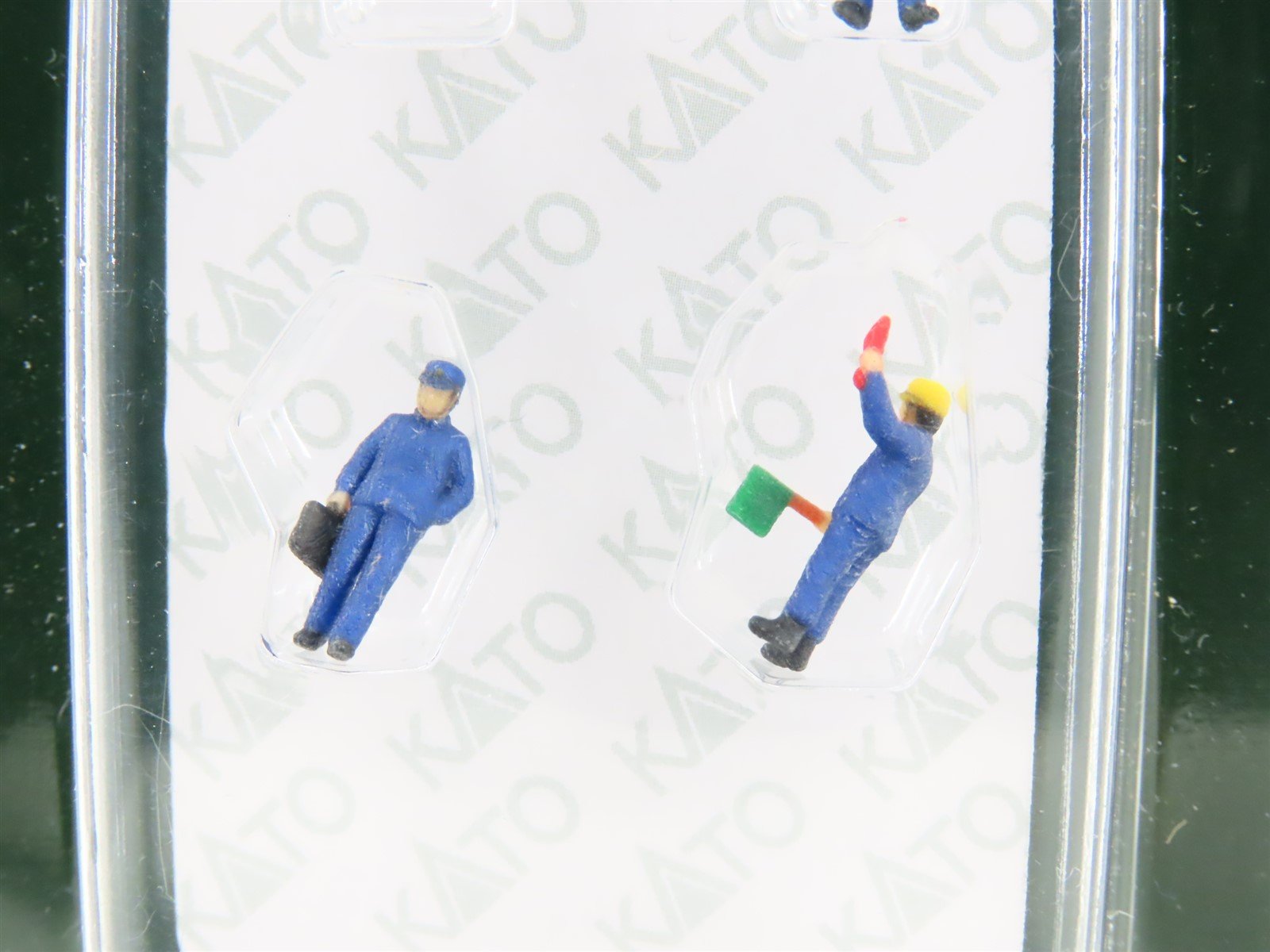 N Scale KATO 24-770/771 Steam Locomotive Crew A&B Figures 8-Piece Set