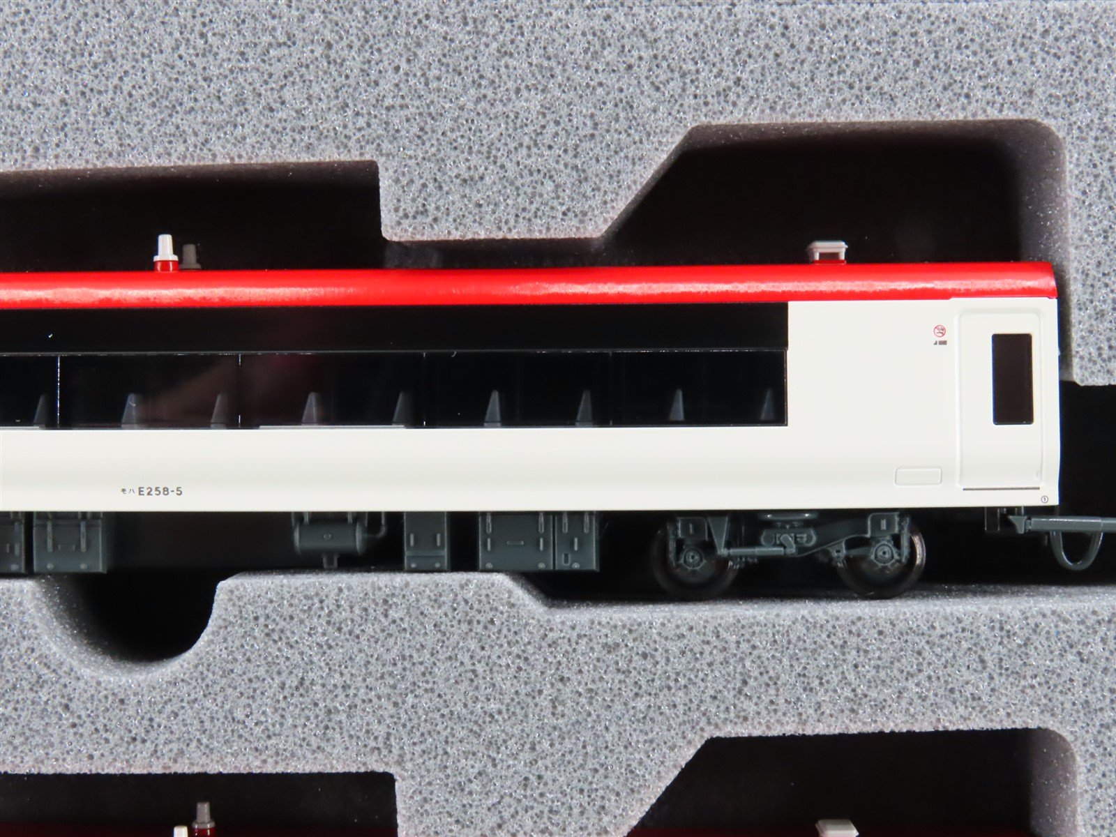 N Scale Kato 10-1934 E259 Series 