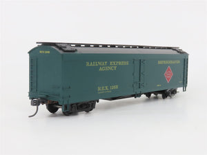 HO Scale Athearn REX Railway Express Agency Reefer #1268 - BUILT