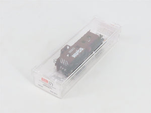 N Scale Micro-Trains MTL 100120 Hershey Hugs 36' Offset Cupola Caboose #4011
