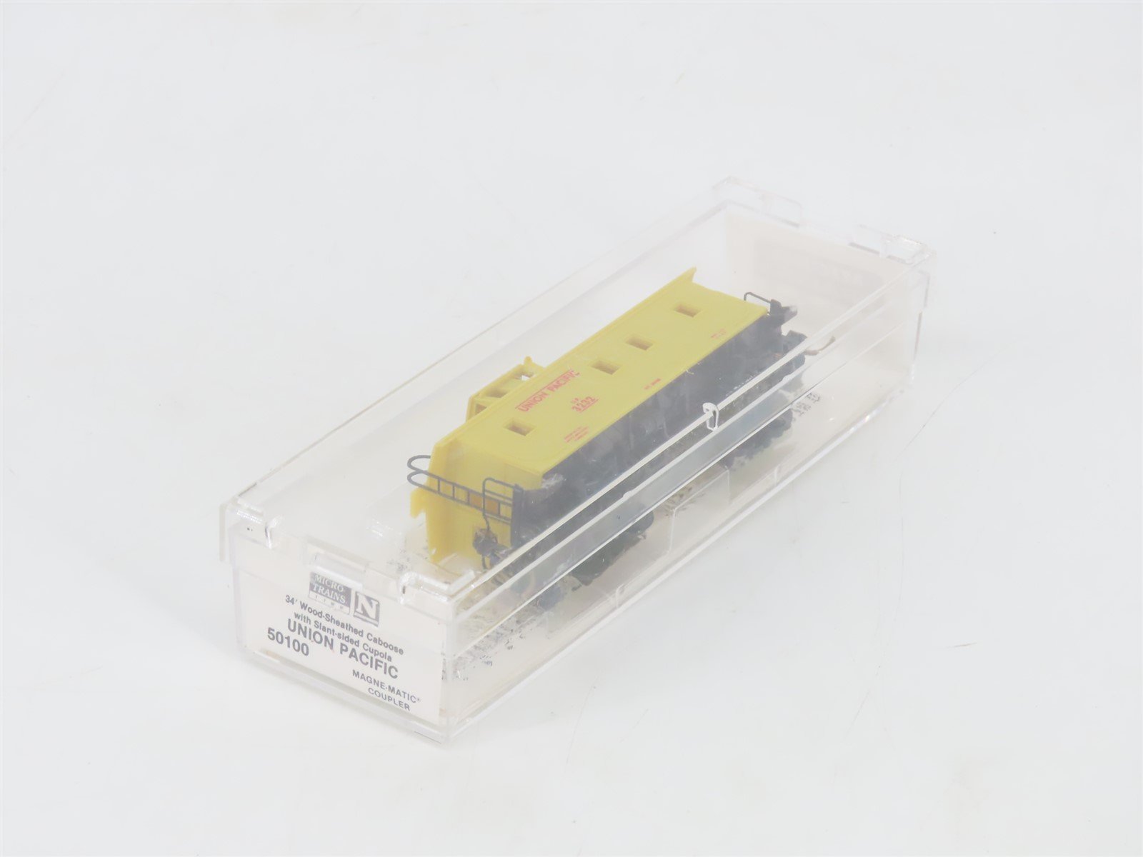 N Scale Micro-Trains MTL 50100 UP Union Pacific 34' Wood-Sheathed Caboose #3232