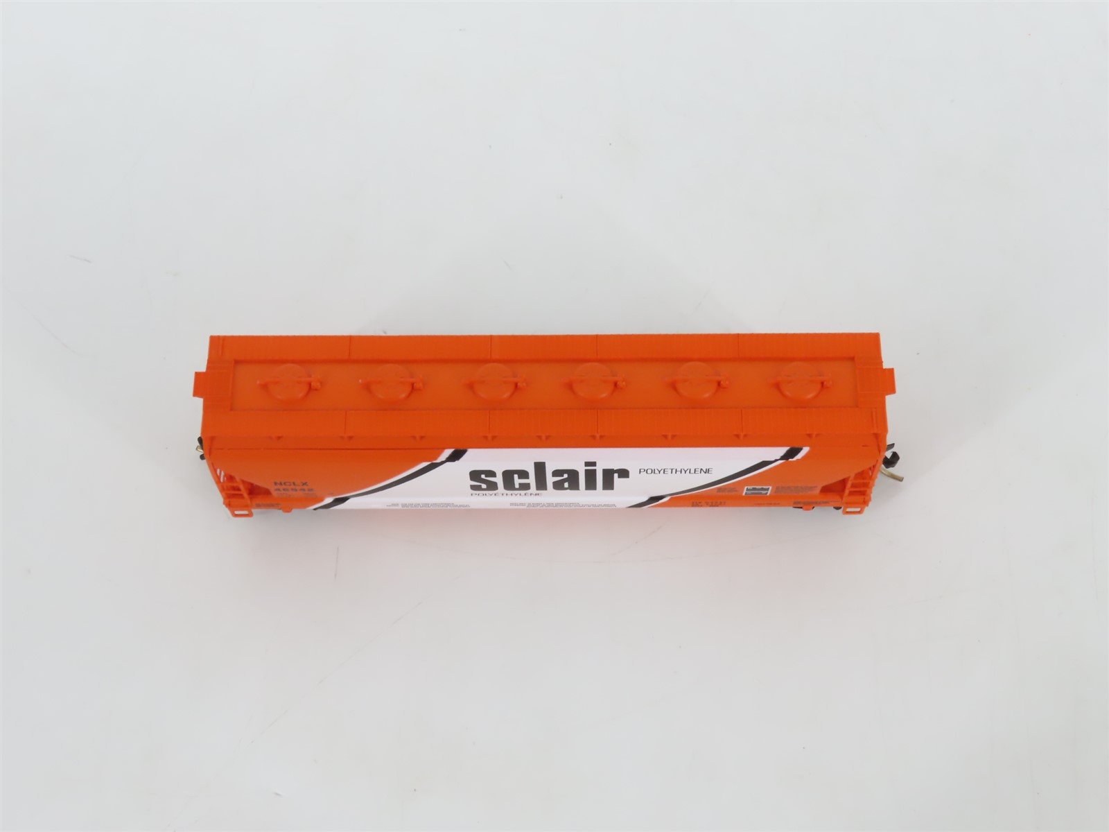N Scale Micro-Trains MTL 93040 NCLX SCLAIR 3-Bay Centerflow Hopper #46542
