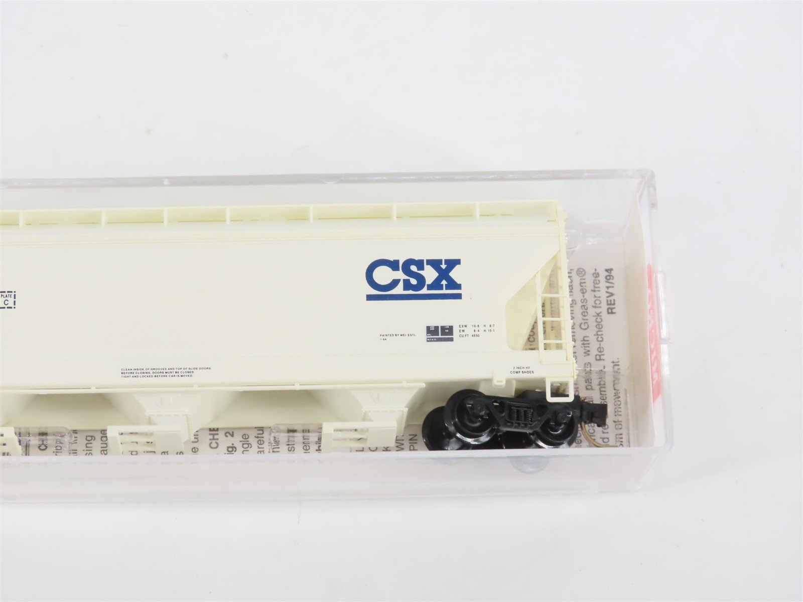 N Scale Micro-Trains MTL 94060 CSXT CSX 3-Bay Covered Centerflow Hopper #254227