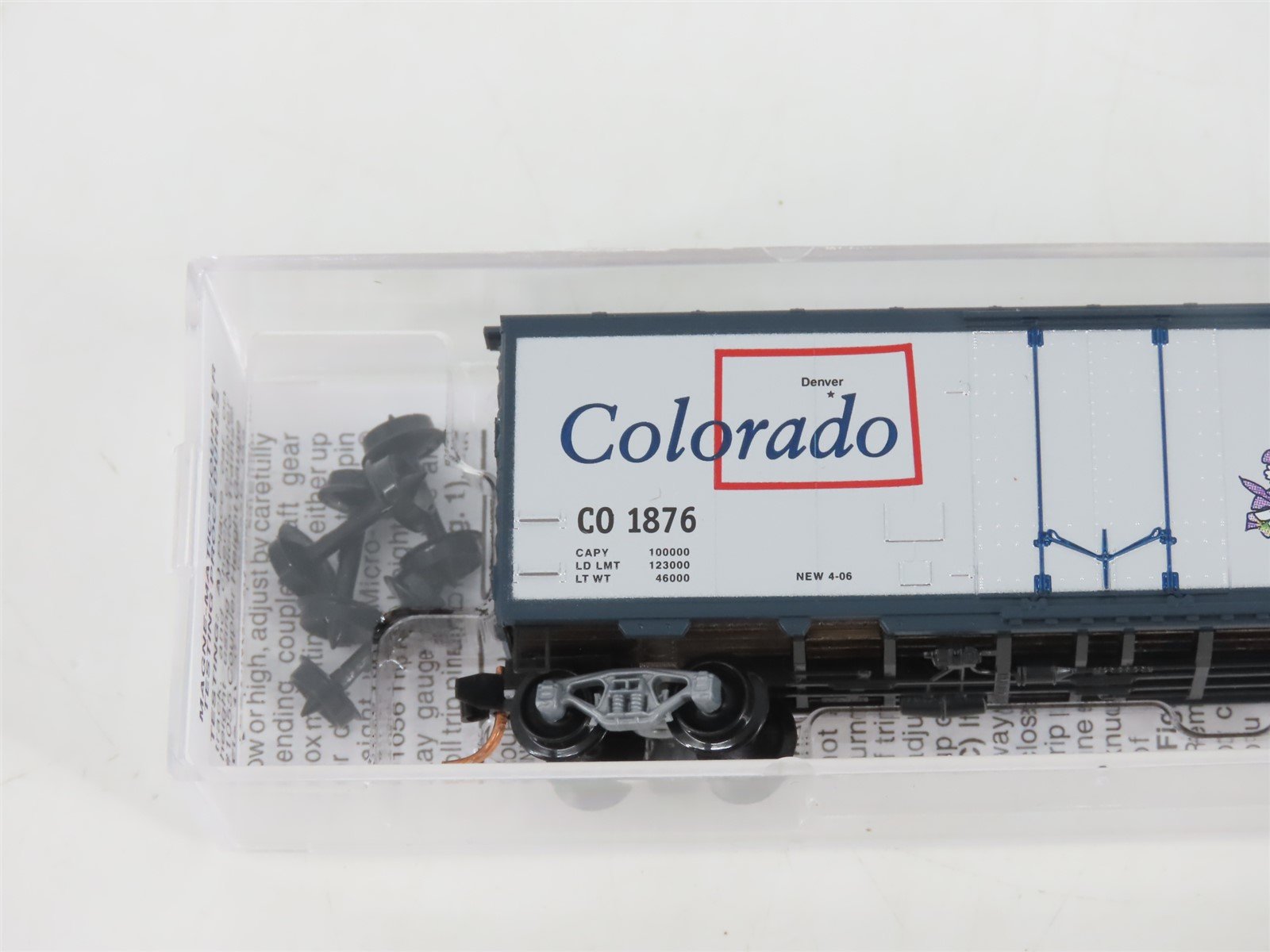 N Scale Micro-Trains MTL 02100400 CO Colorado State 40' Plug Door Box Car #1876