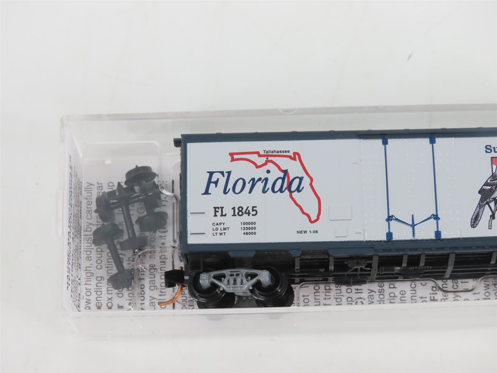 N Scale Micro-Trains MTL 02100397 FL Florida State 40' Plug Door Box Car #1845