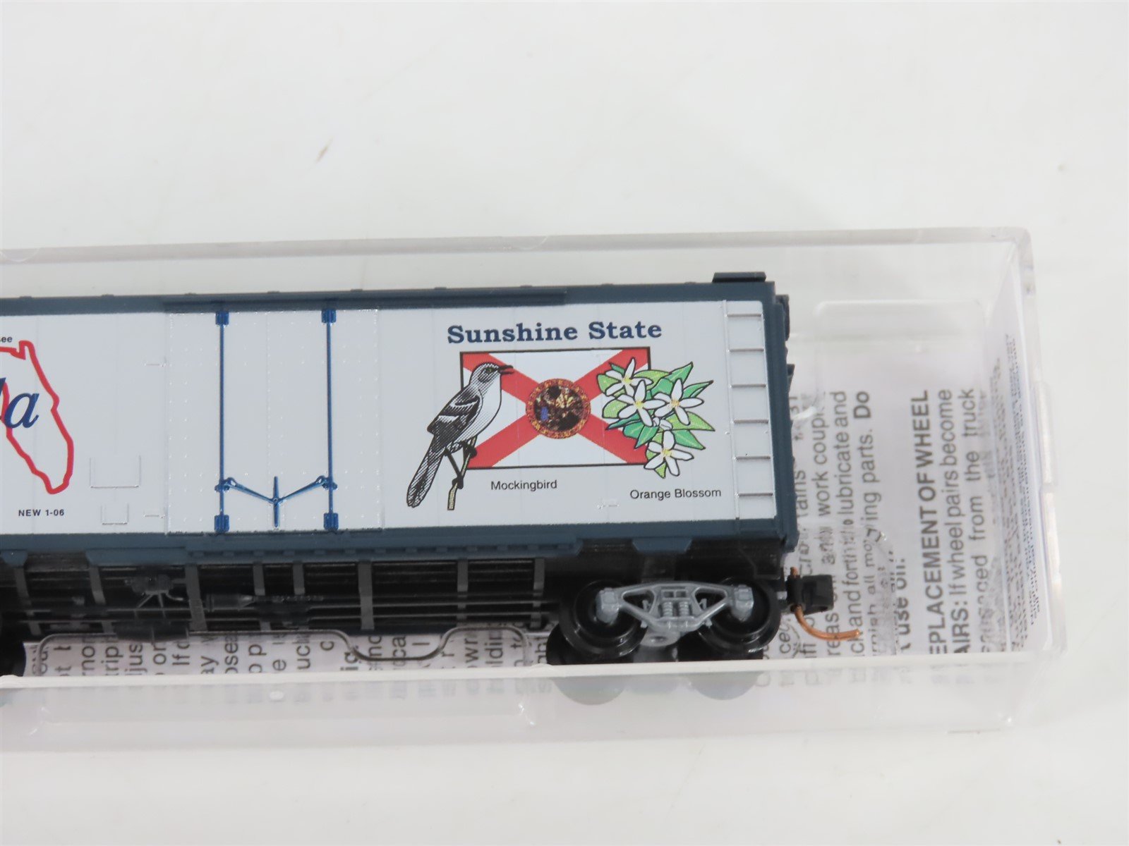 N Scale Micro-Trains MTL 02100397 FL Florida State 40' Plug Door Box Car #1845