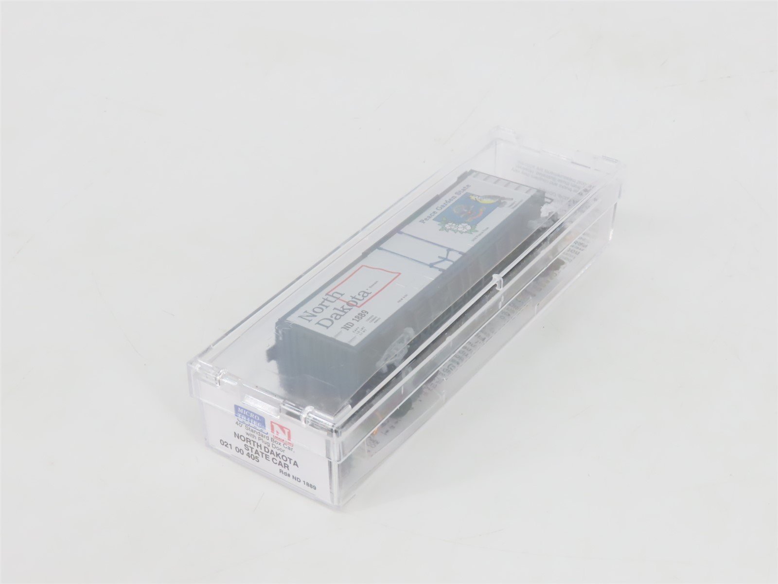 N Micro-Trains MTL 02100405 ND North Dakota State 40' Plug Door Box Car #1889
