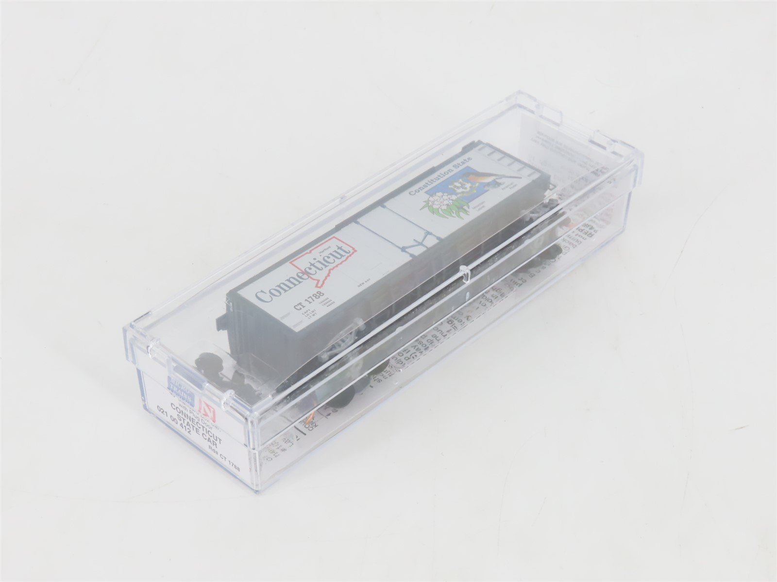 N Micro-Trains MTL 02100412 CT Connecticut State 40' Plug Door Box Car #1788
