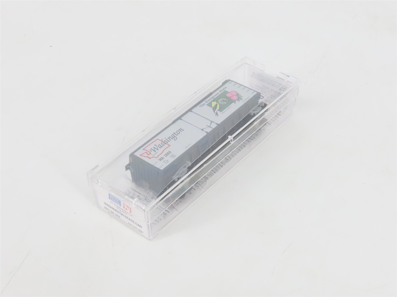 N Scale Micro-Trains MTL 02100393 WA Washington State 40' Plug Door Boxcar #1889