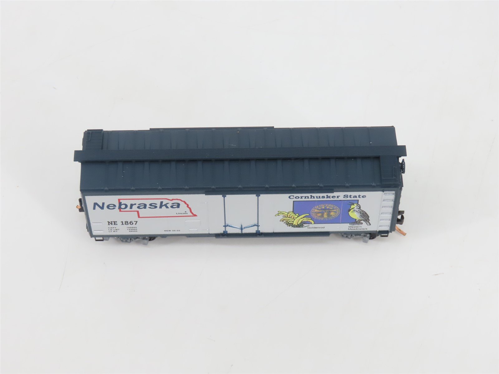 N Scale Micro-Trains MTL 02100390 NE Nebraska State 40' Plug Door Box Car #1867