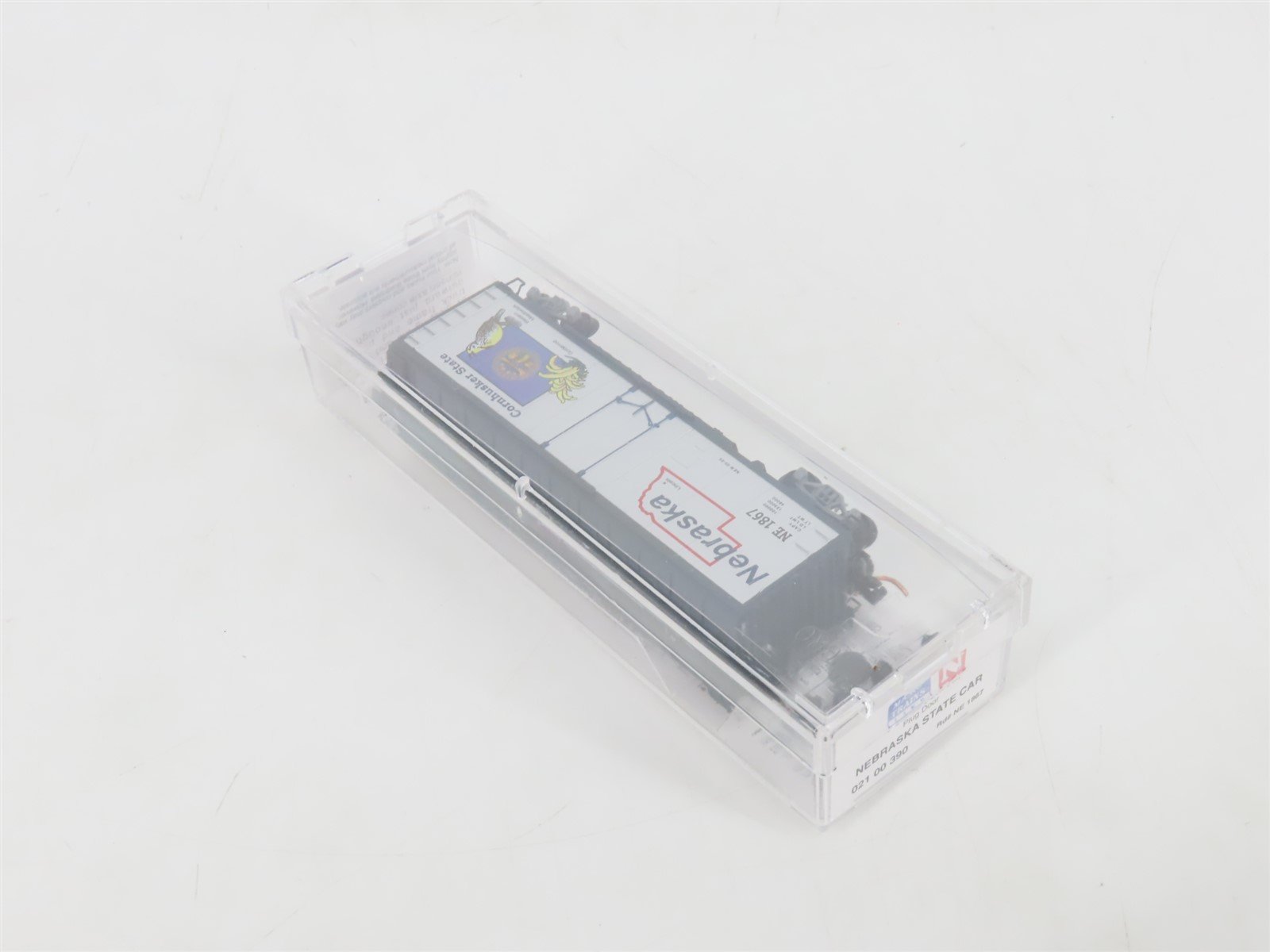 N Scale Micro-Trains MTL 02100390 NE Nebraska State 40' Plug Door Box Car #1867