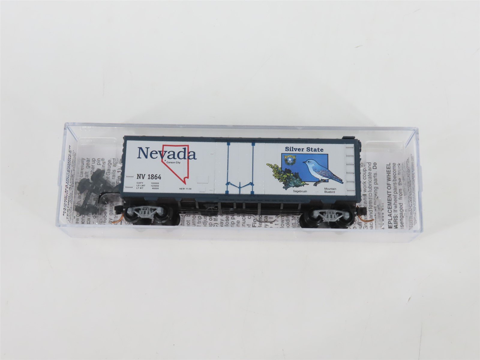 N Scale Micro-Trains MTL 02100407 NV Nevada State 40' Plug Door Box Car #1864